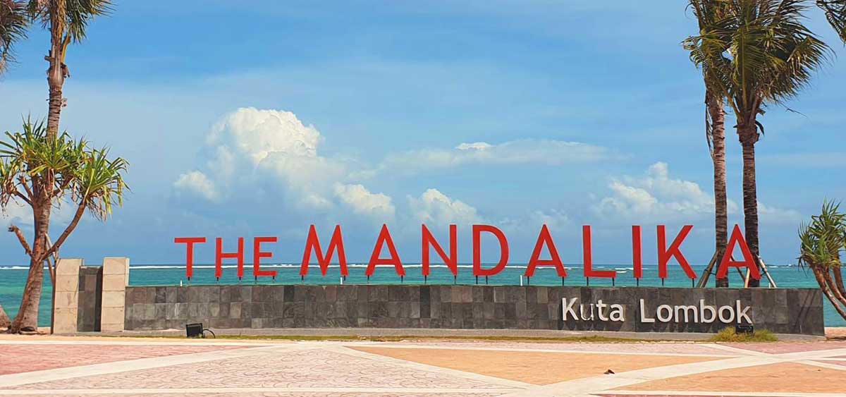 Pantai Kuta Mandalika 2